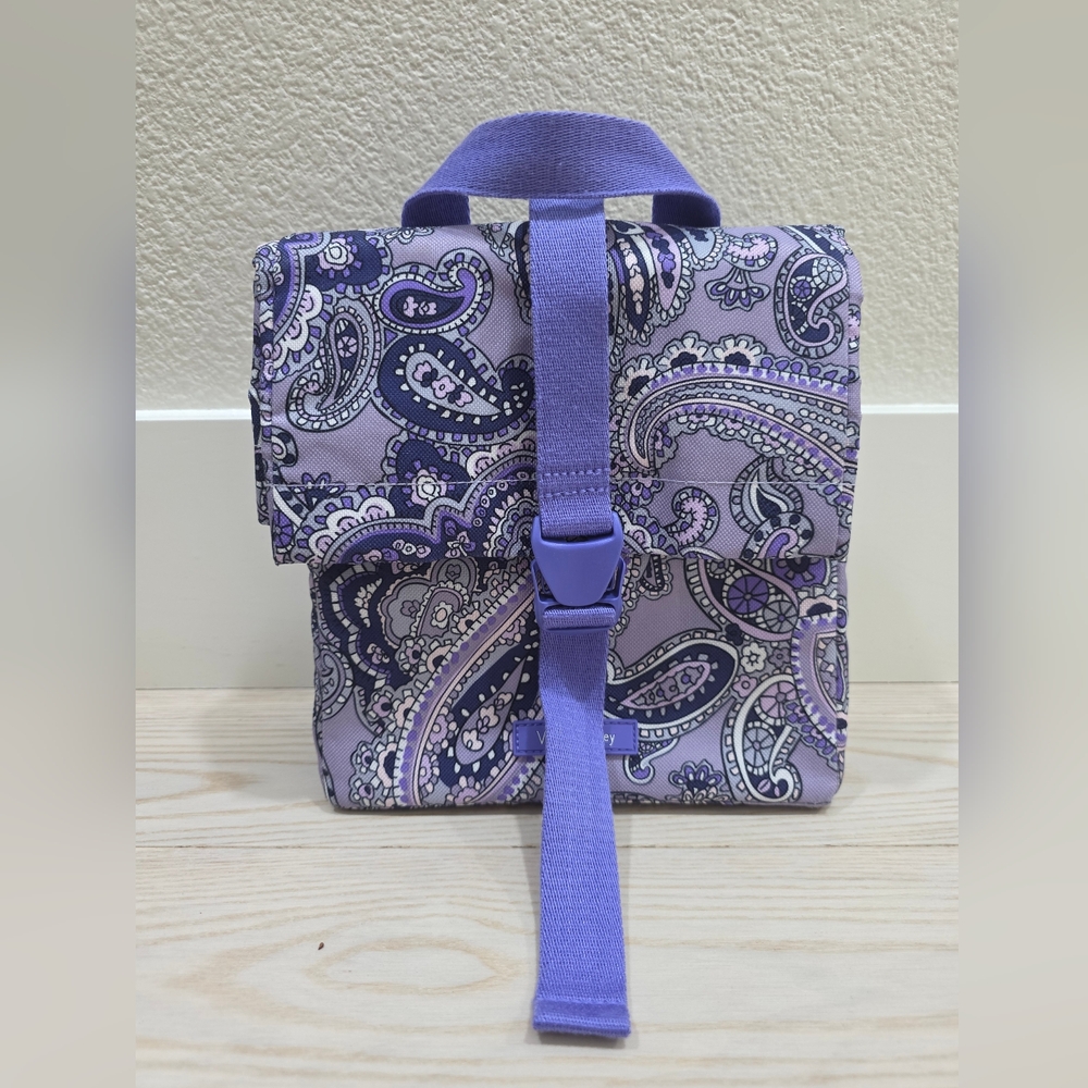 Vera Bradley Lighten Up Lunch Tote In Deep Night Paisley Lavender